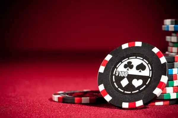 Free spin feature